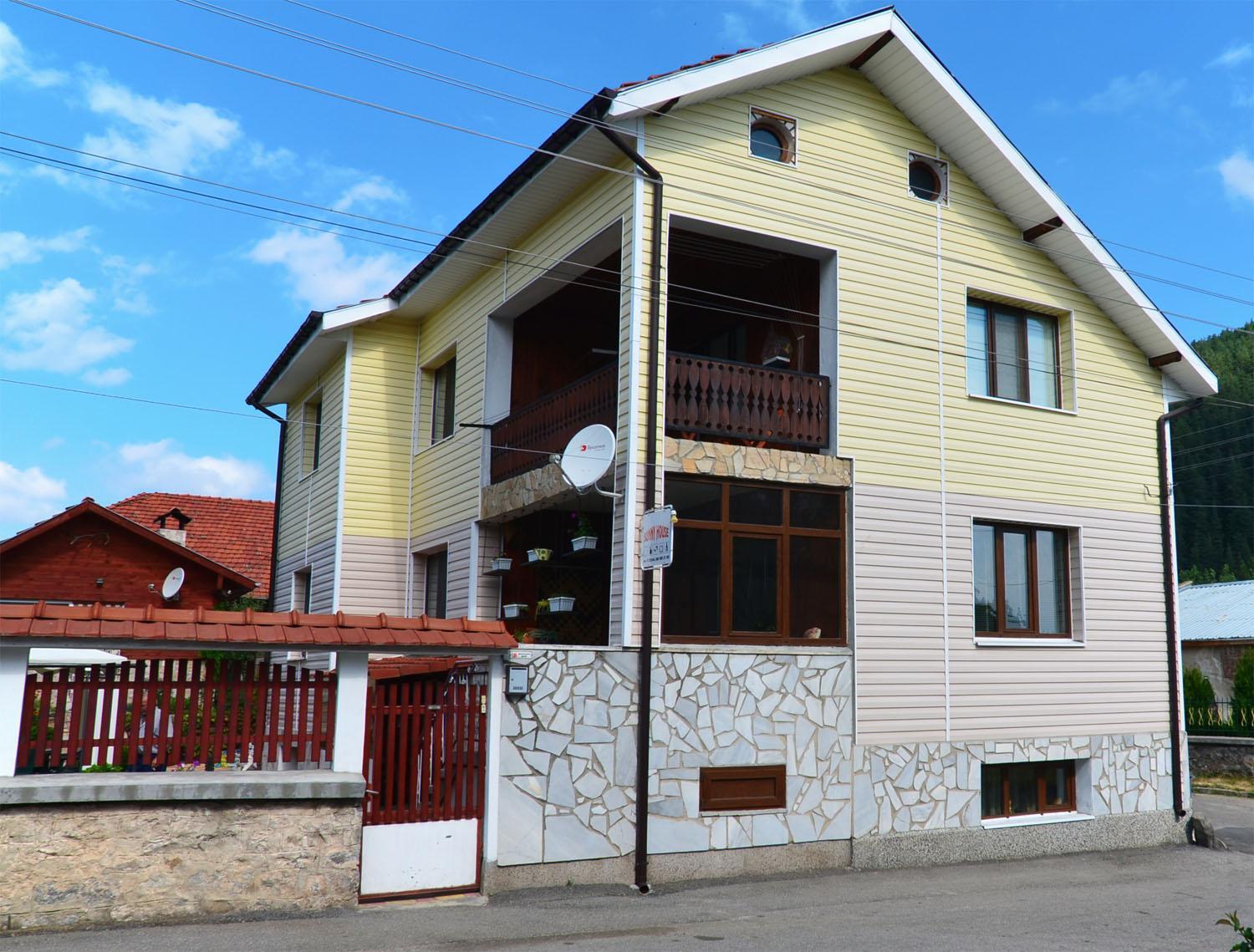 فندق Sunny House Madzhare المظهر الخارجي الصورة